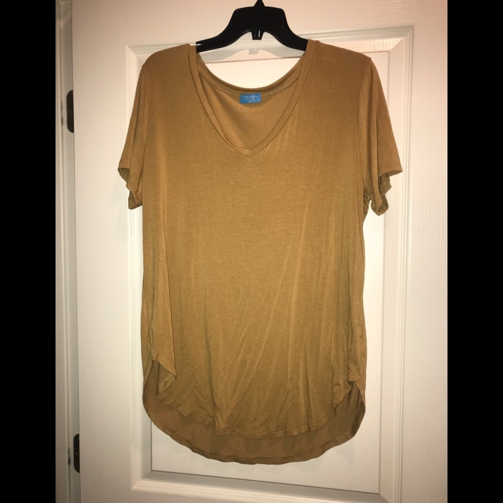 Mustard yellow v neck